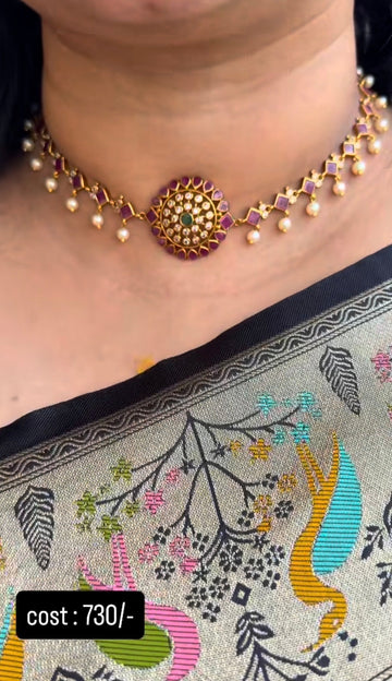 Beautiful Customised Pearls Chocker Set