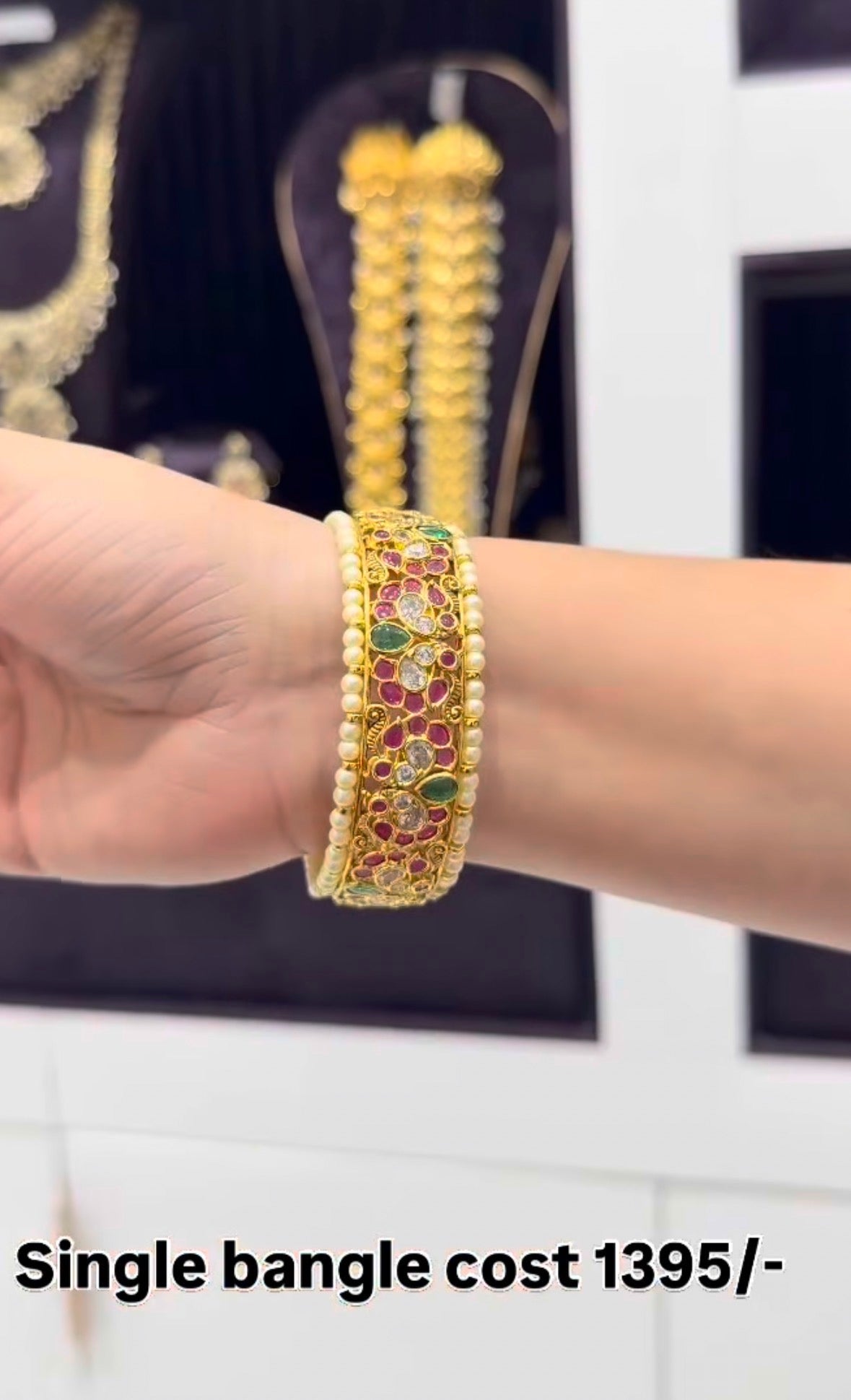 Beautiful customised free size  bangle ( single)