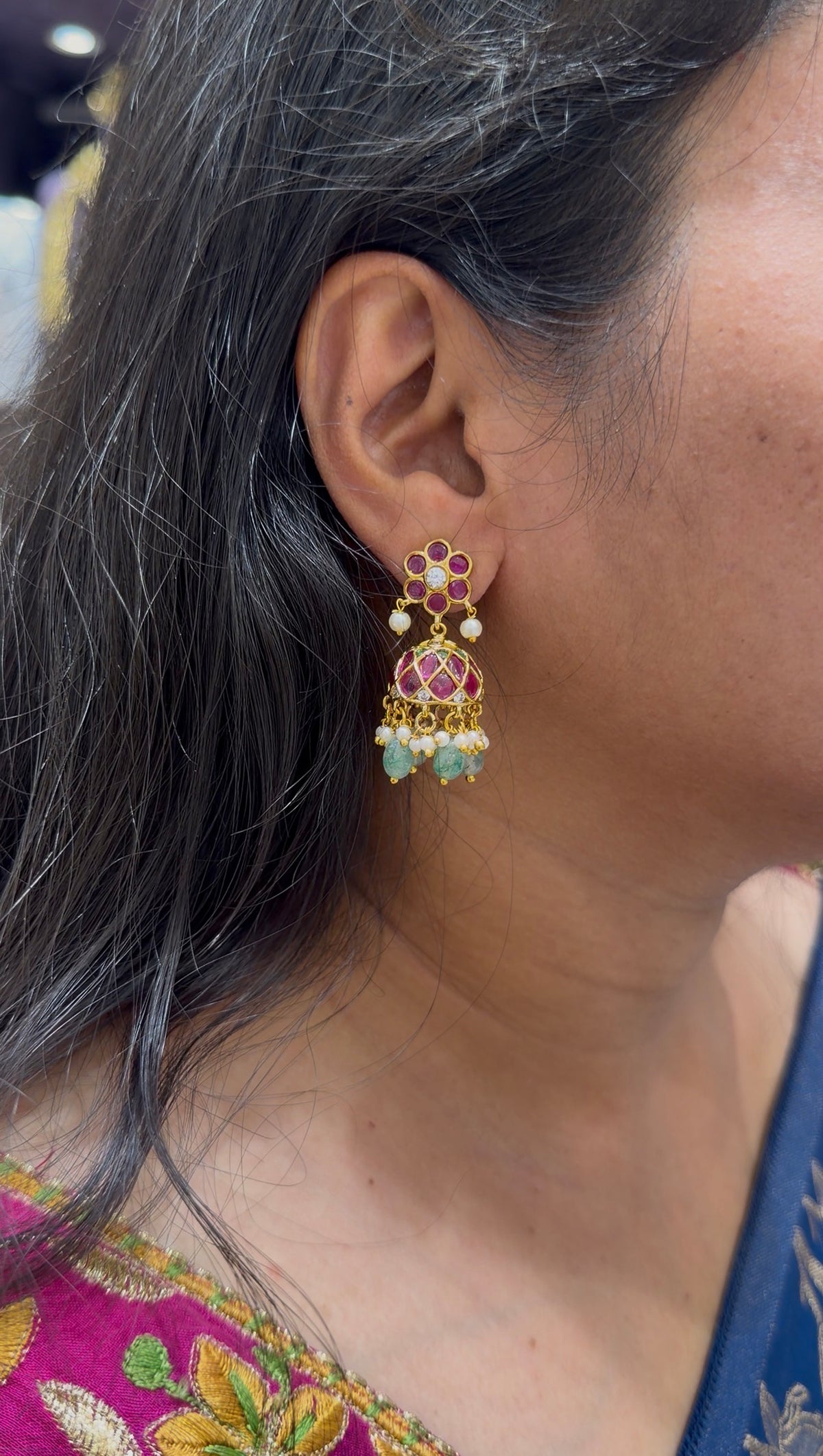 Beautiful jhumki’s with back pushback
