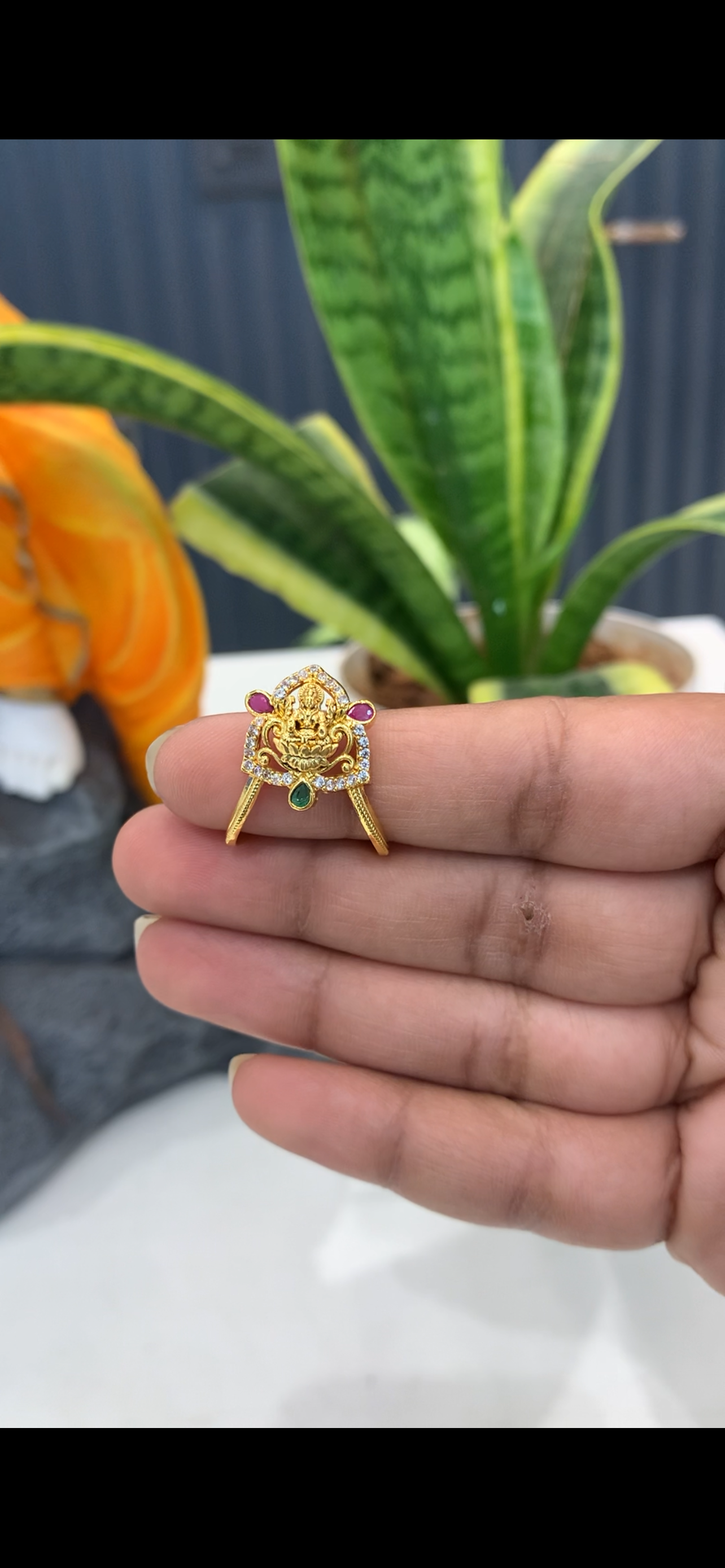 Finger Ring ( Aravanki Model )