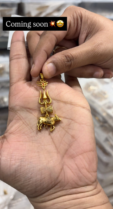 Beautiful Mahesh Babu Garu Inspired Locket with Hook