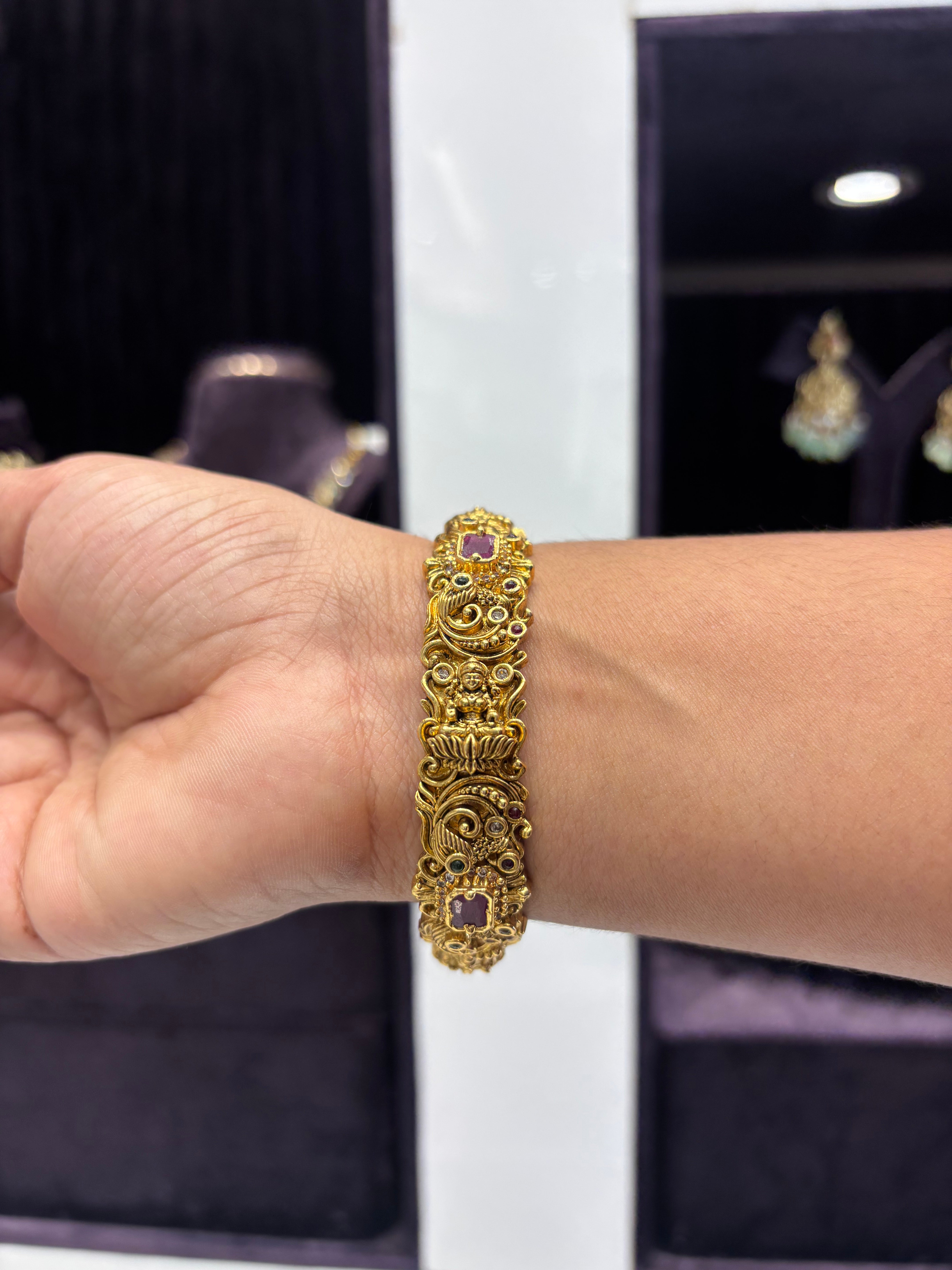 Beautiful nakshi bangle
