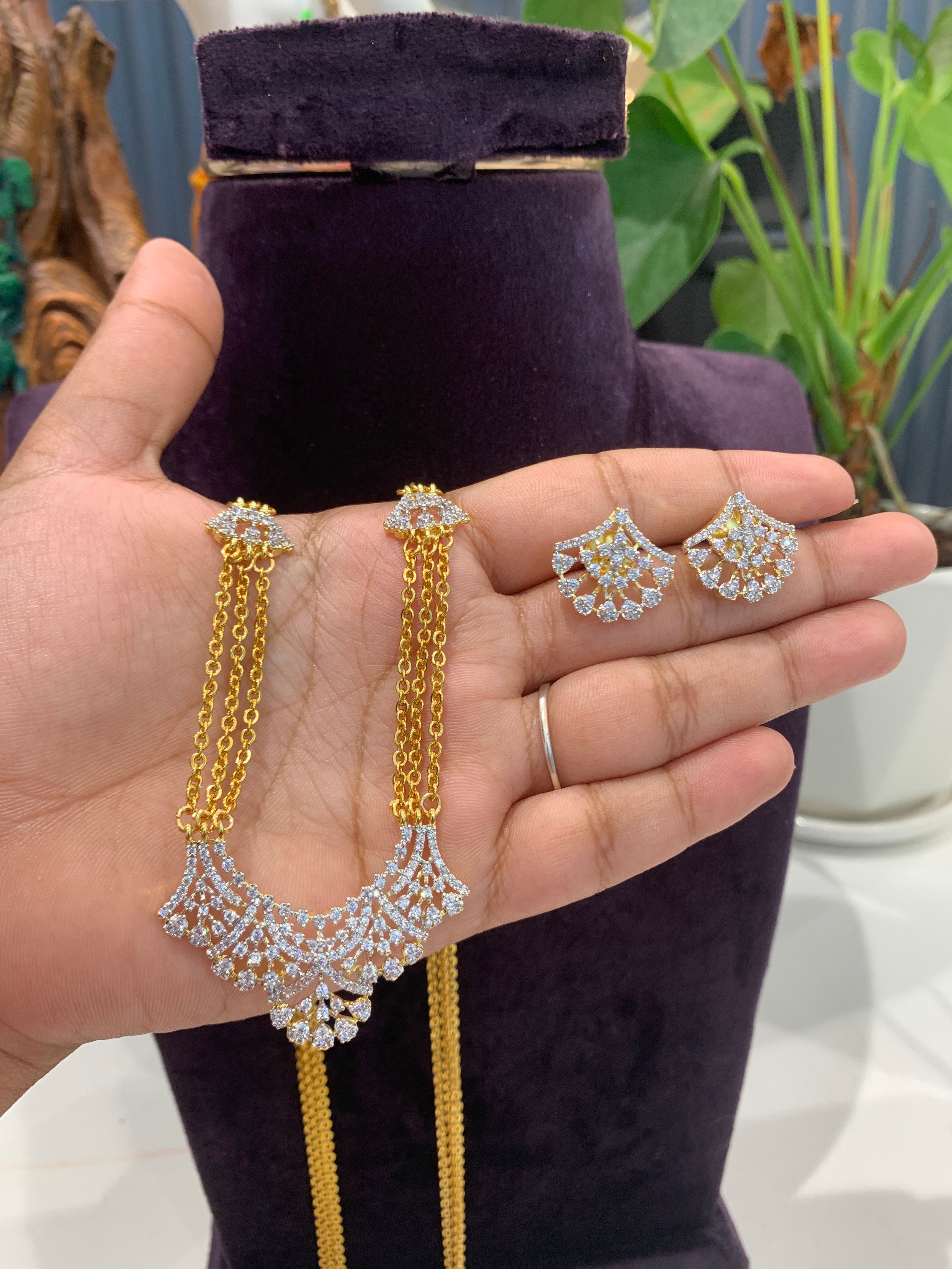 Beautiful Chandraharam set