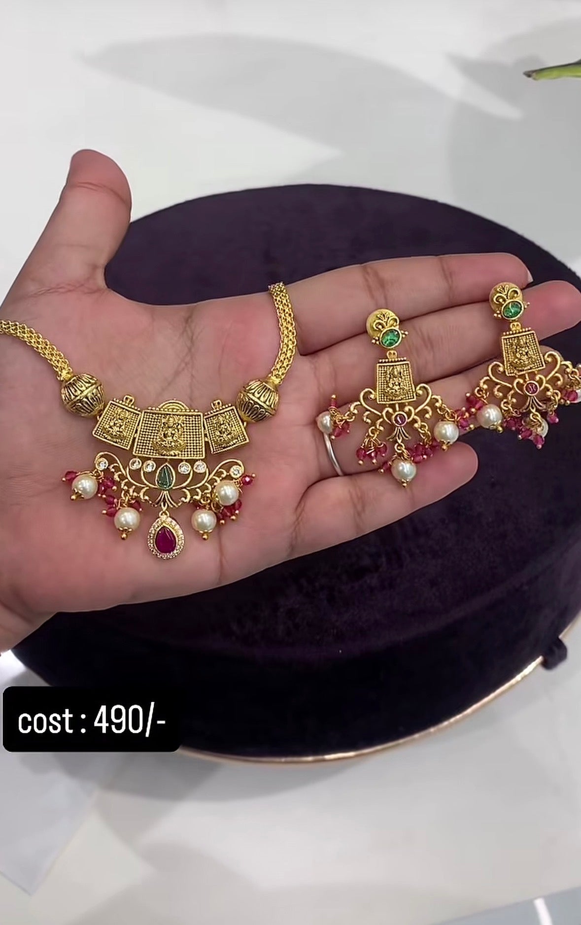 Beautiful Mini Chocker