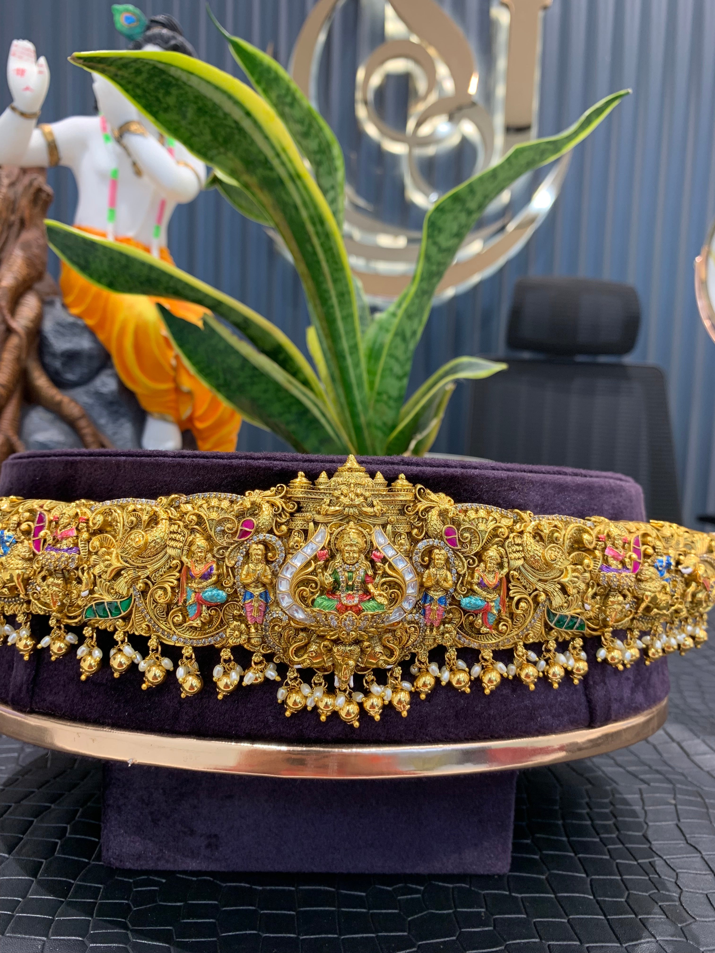 Beautiful meenkari 3D vaddanam