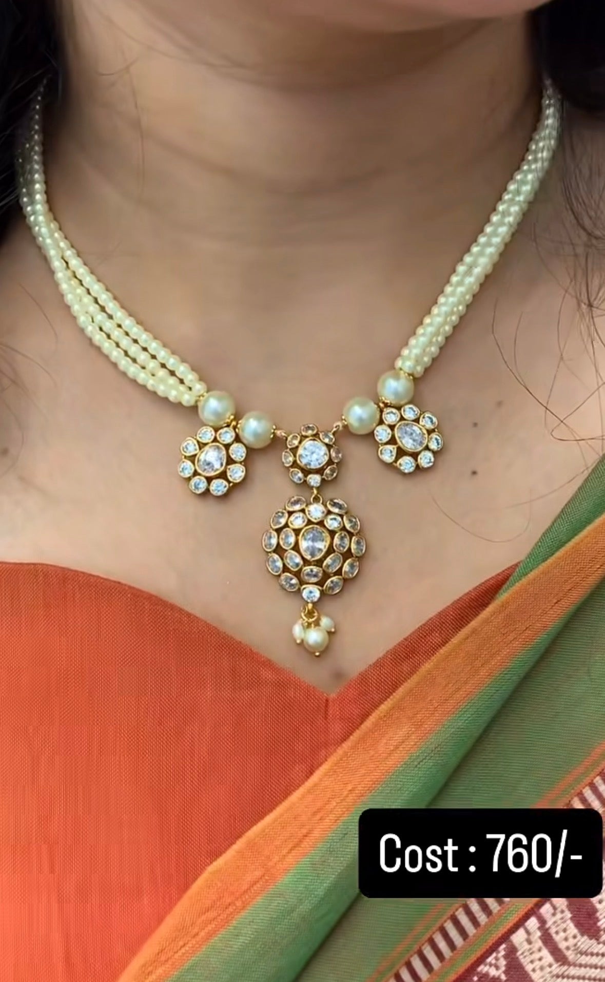 Beautiful Pearl Chocker Set
