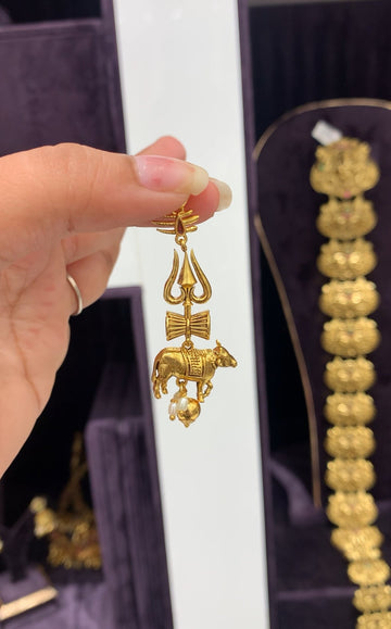 Beautiful Mahesh Babu Garu Inspired Locket With Hook
