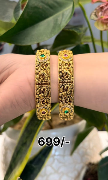 Beautiful nakshi bangles
