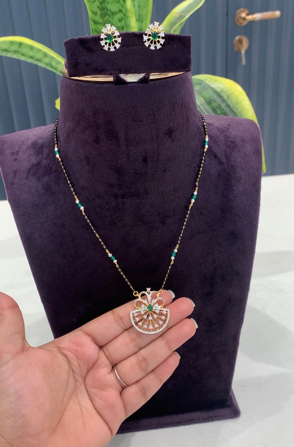 Beautiful Pendent set with Blackbeads (18inches)