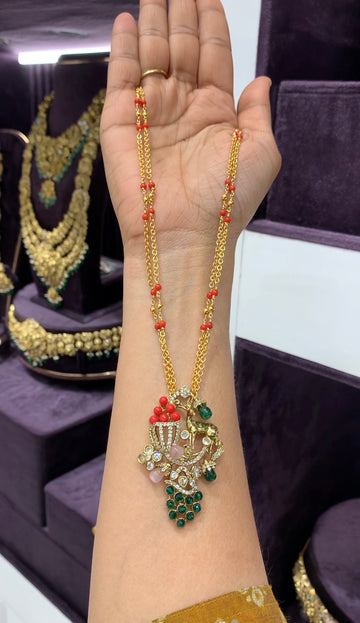 Beautiful customised chain with beautiful pendant