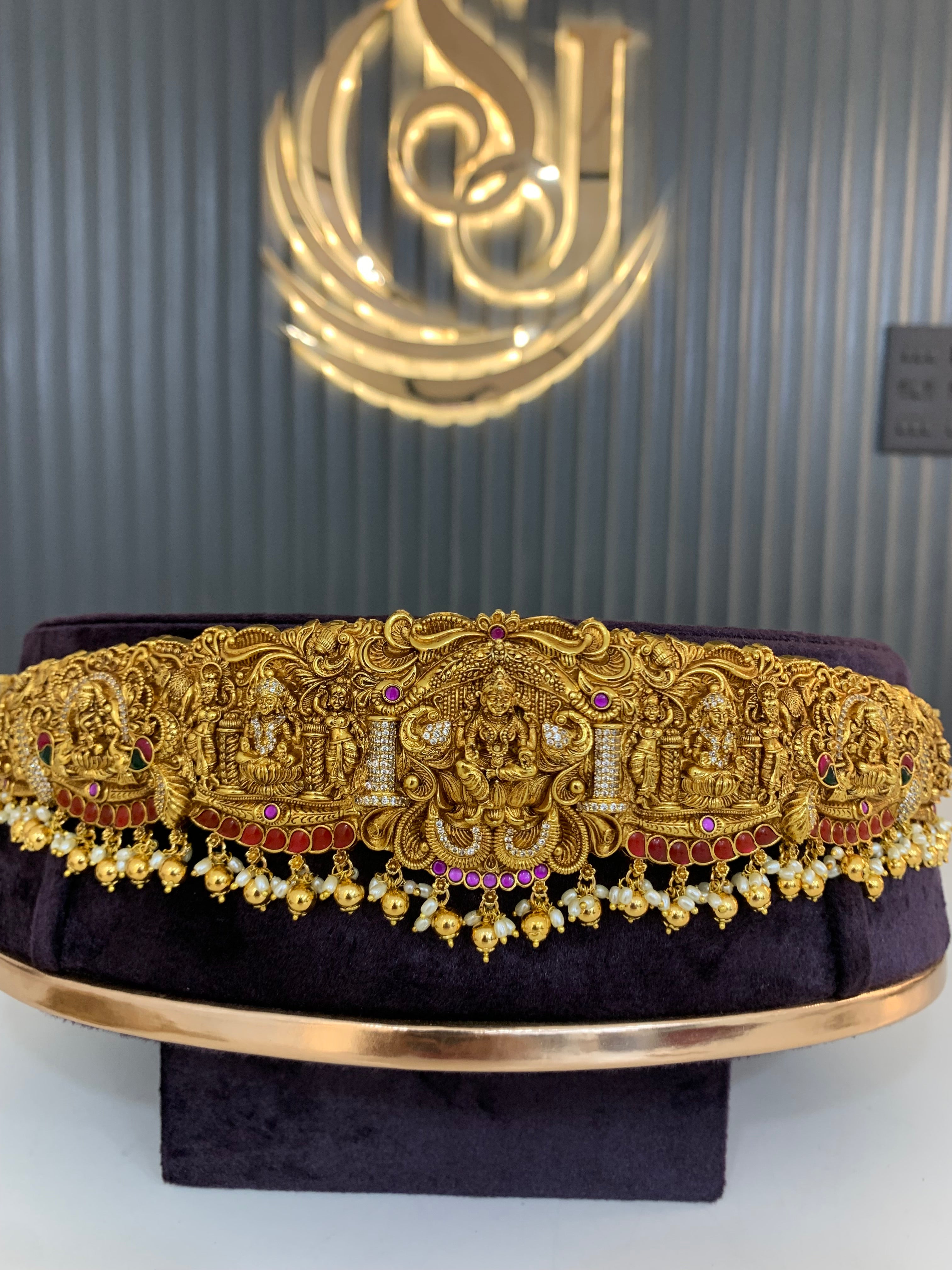 Beautiful nakshi vaddanam