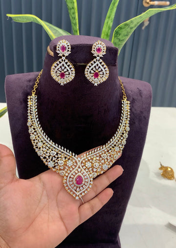 Beautiful Pink stone Chocker