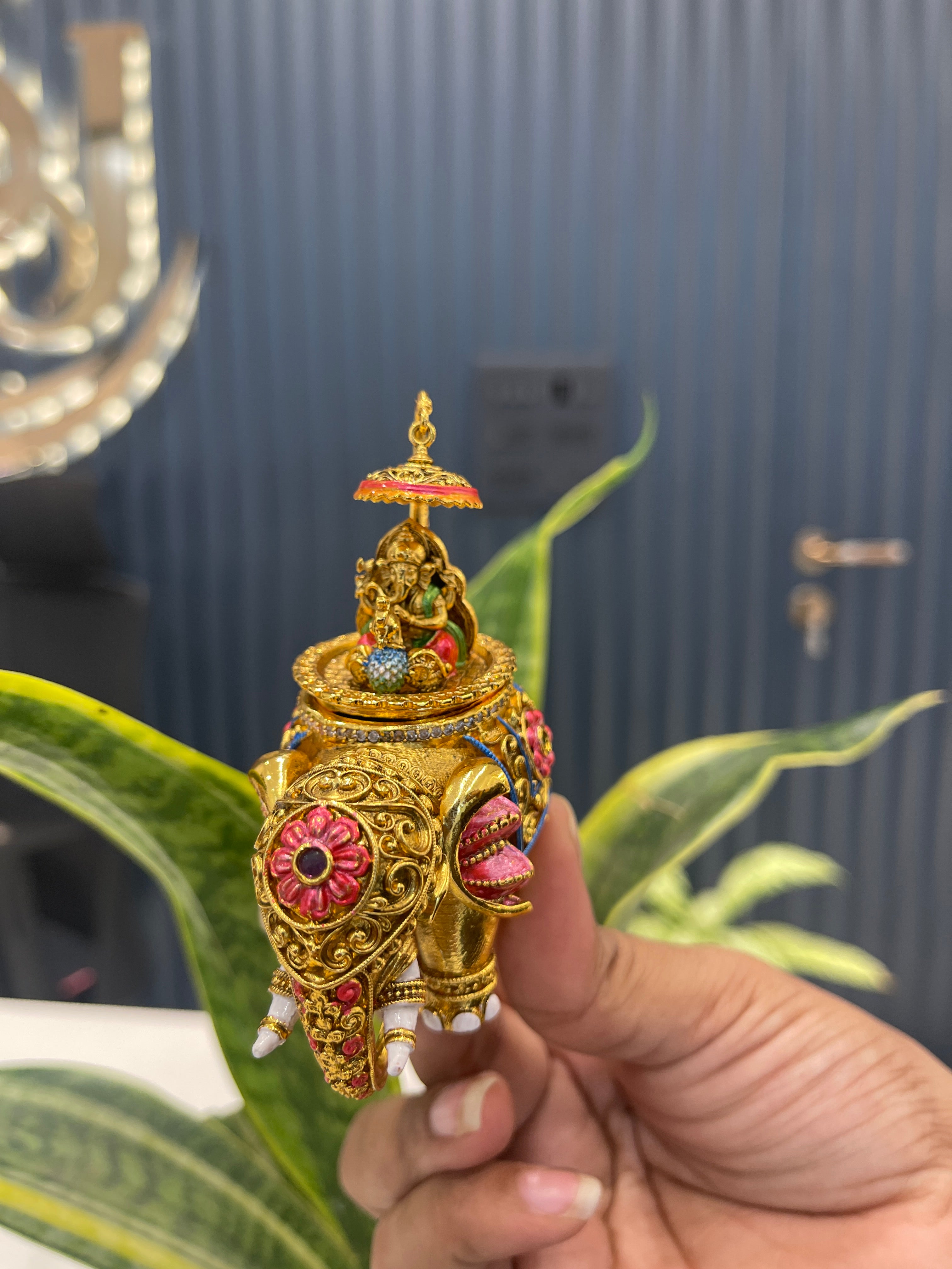 Beautiful Ganesha kumkum barini with meenakari work