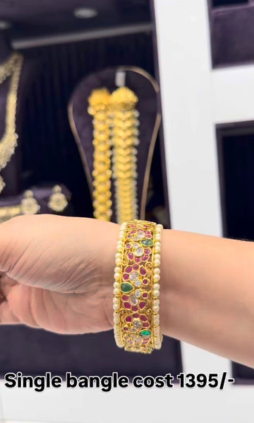 Beautiful customised free size  bangle ( single)