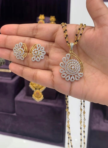 Beautiful Pendent set