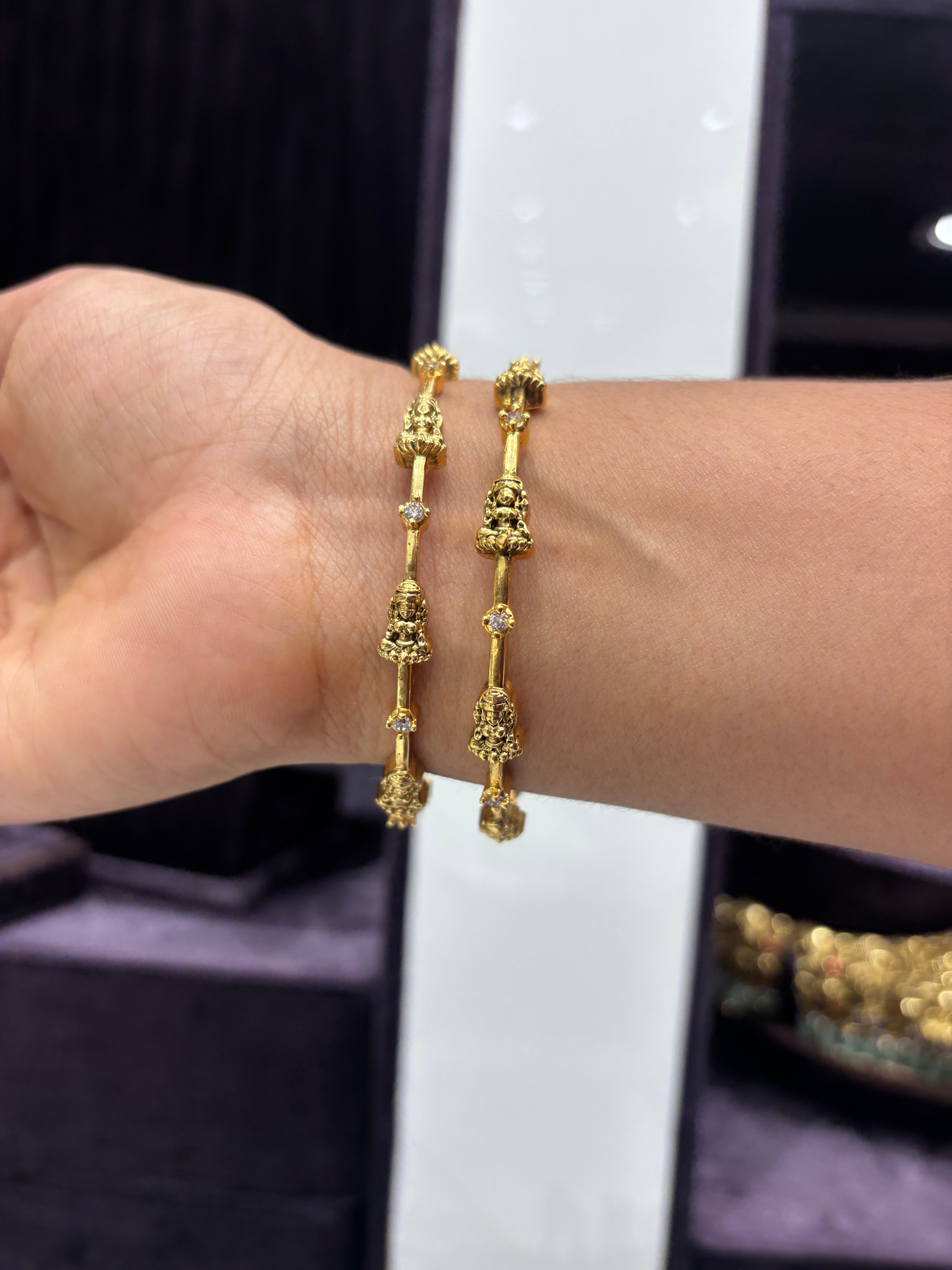 Beautiful simple nakshi bangles