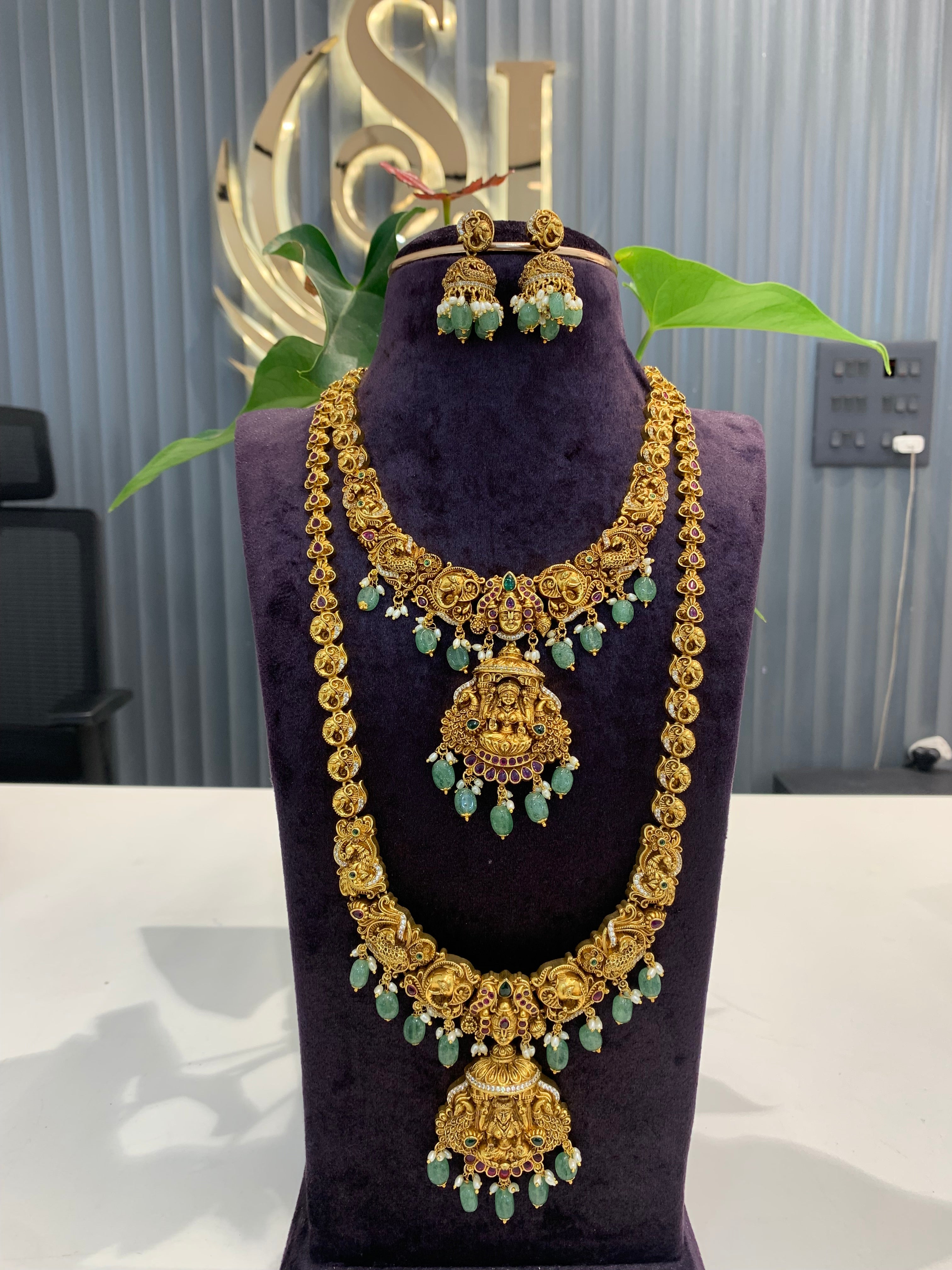 Beautiful Nakshi 3D Lord Balaji Combo set with 1set of Earrings