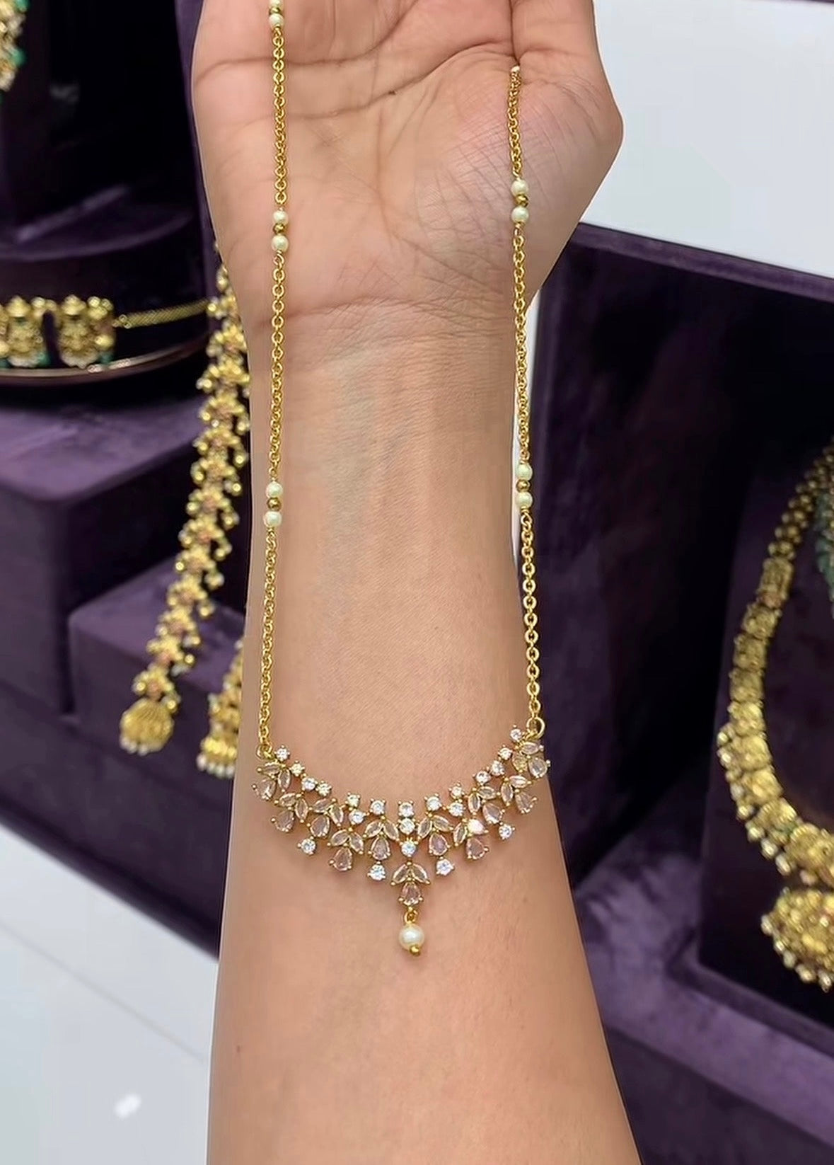 Beautiful Locket with stylish Chain