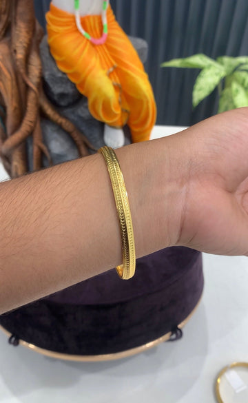 Beautiful MicroPlated Men’s Kada (single)
