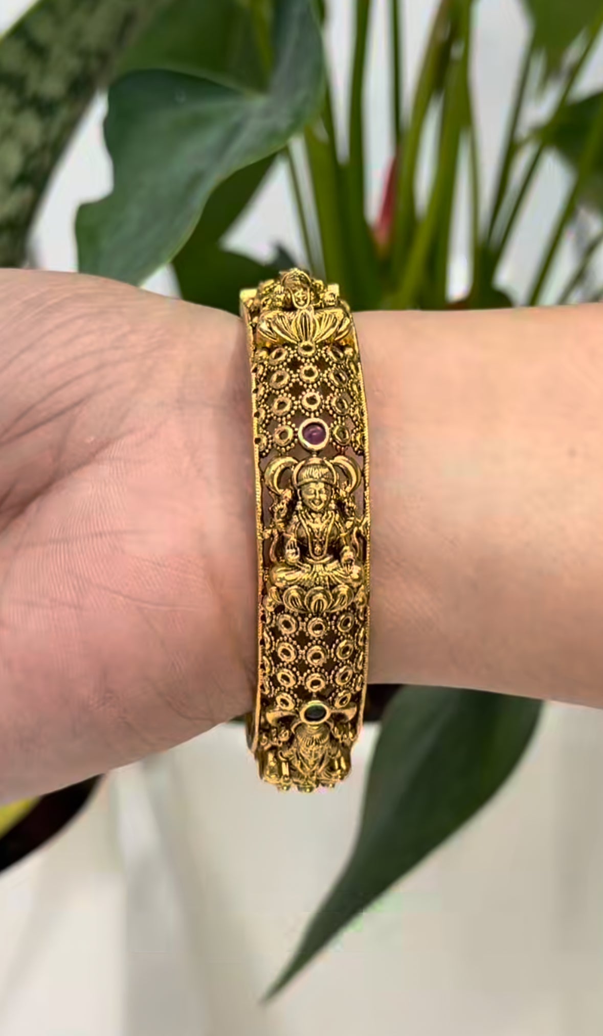Beautiful nakshi bangle
