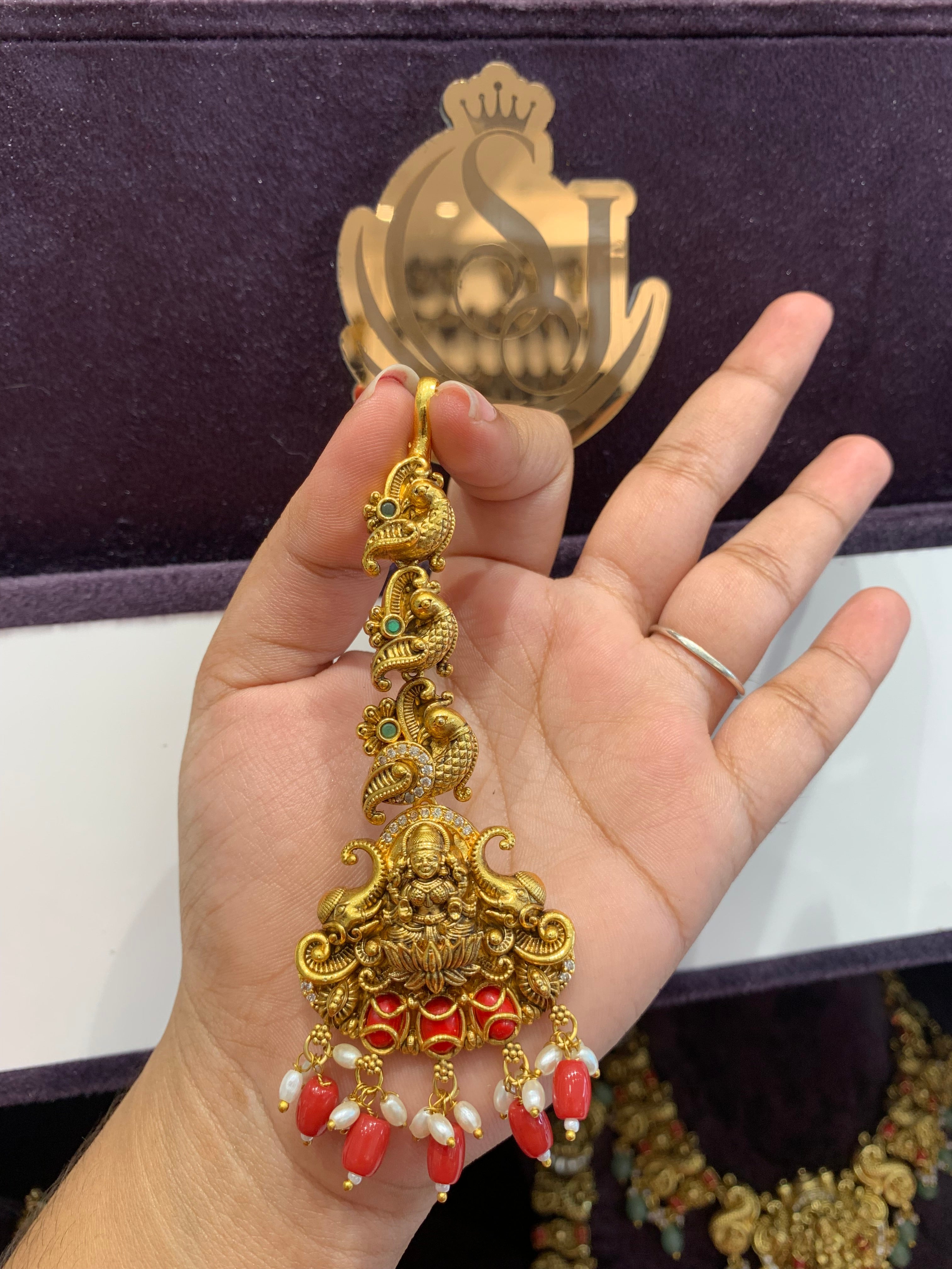Traditional Pagadam Stone With Pagadam beads Tikka