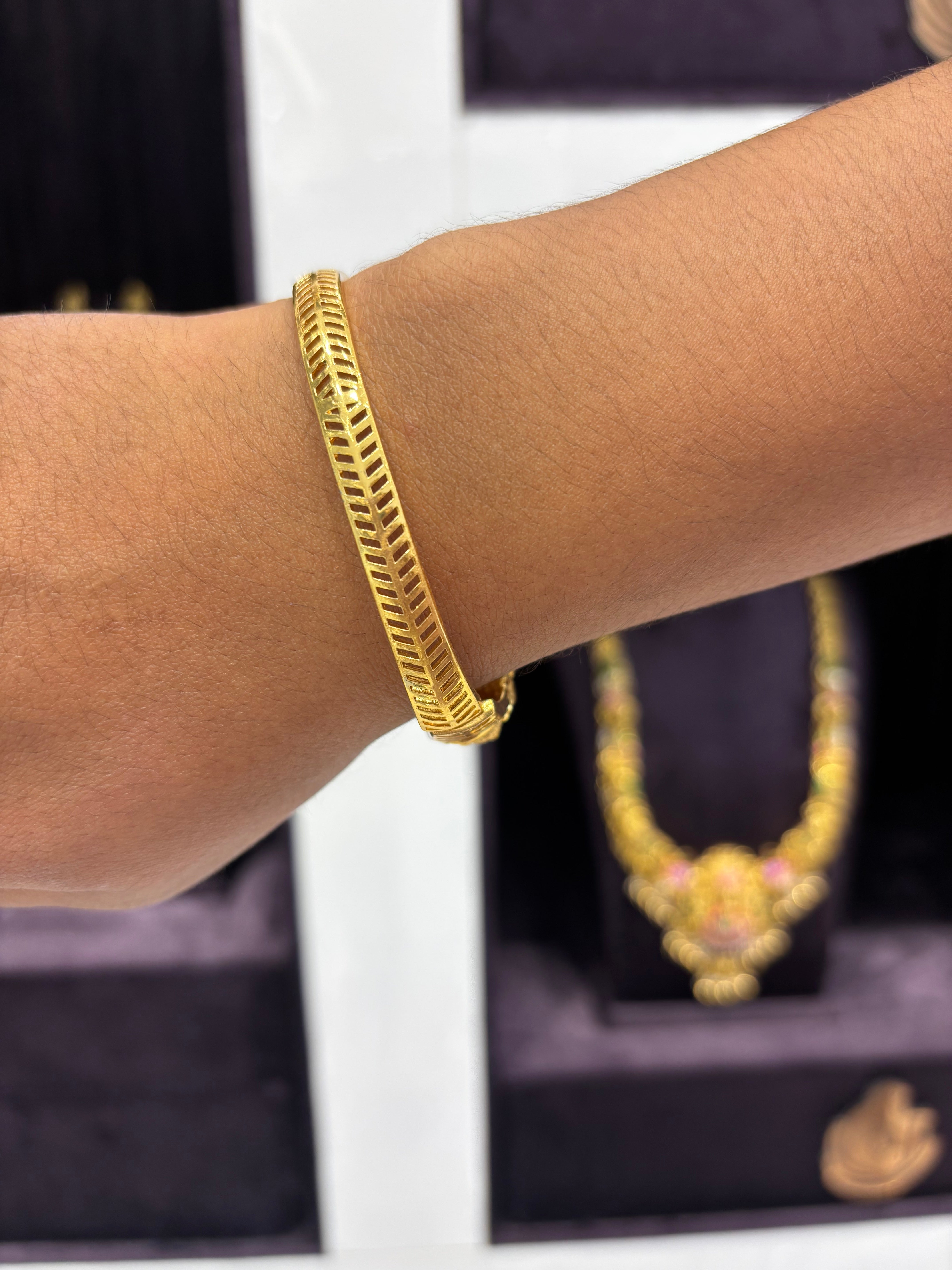 Beautiful Jadhav kada bracelet