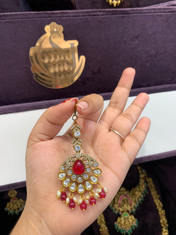Beautiful Mehandi Tikka