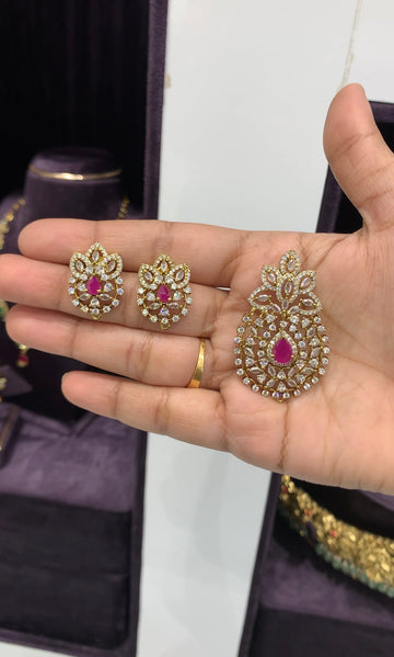 Beautiful Pendent Set with Back Hook