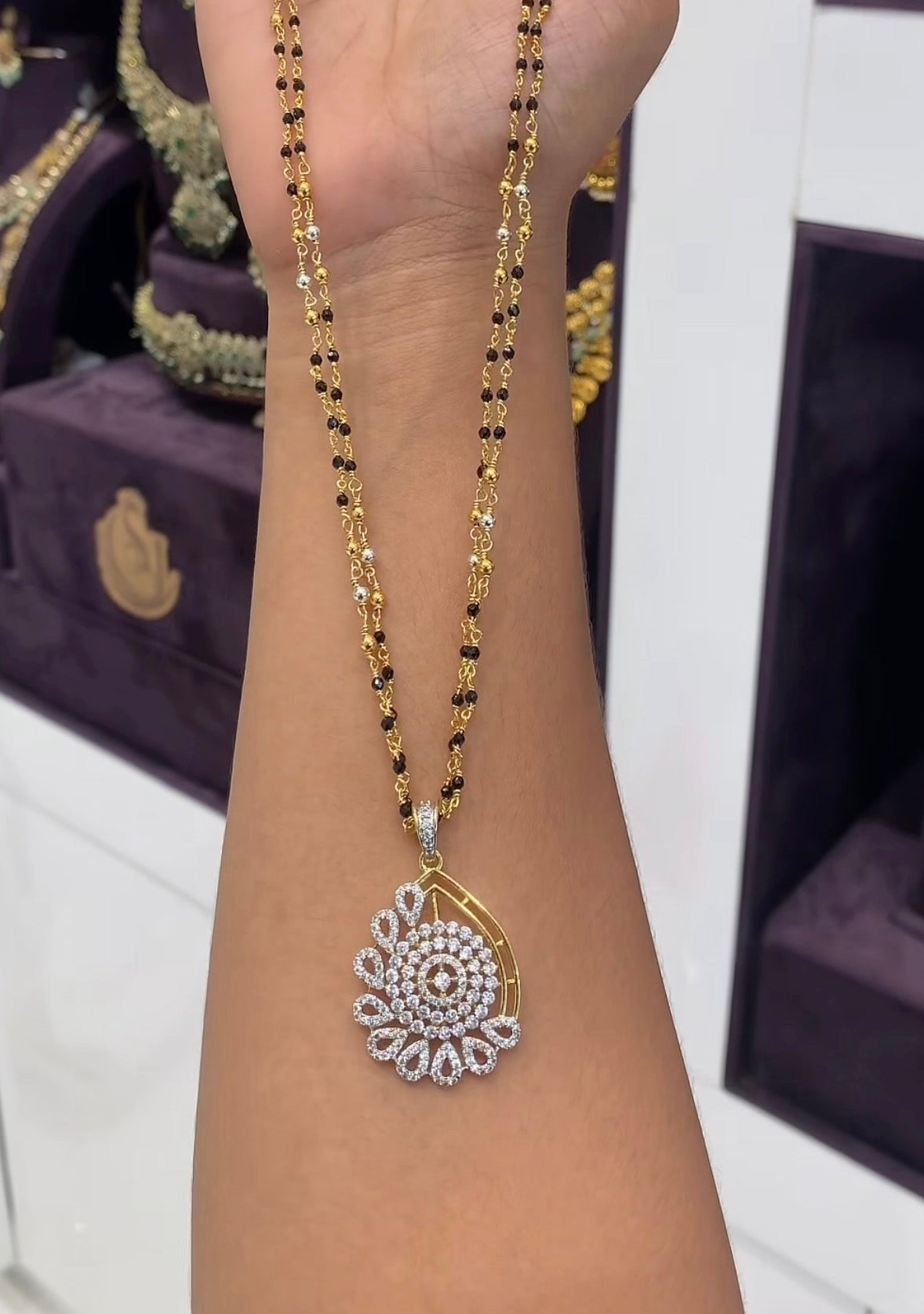 Beautiful Pendent set