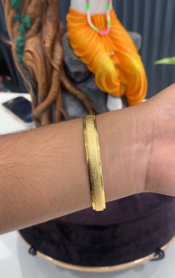 Beautiful MicroPlated Men’s Kada (single)