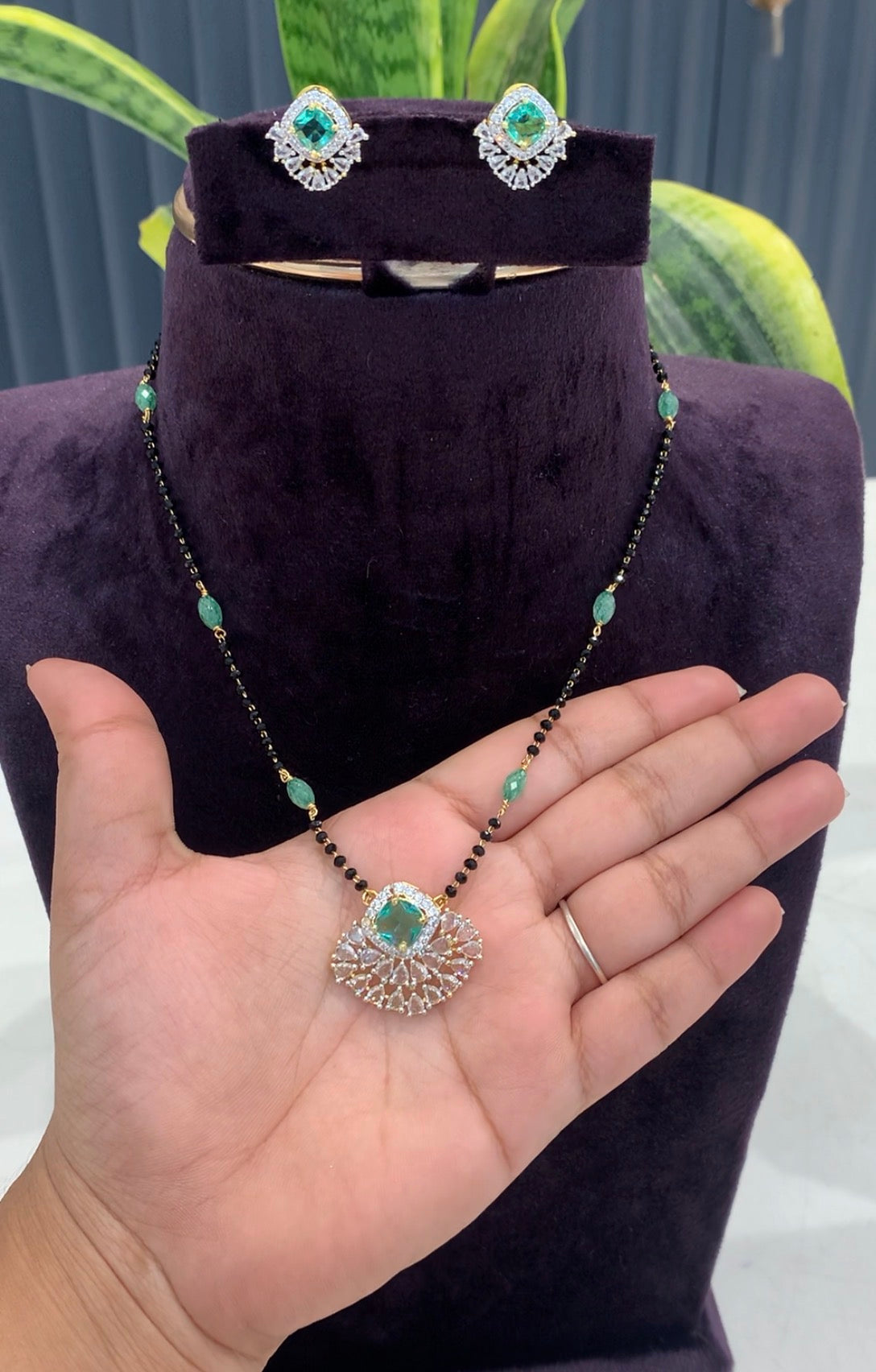 Beautiful Pendent set with Blackbeads (18inches)