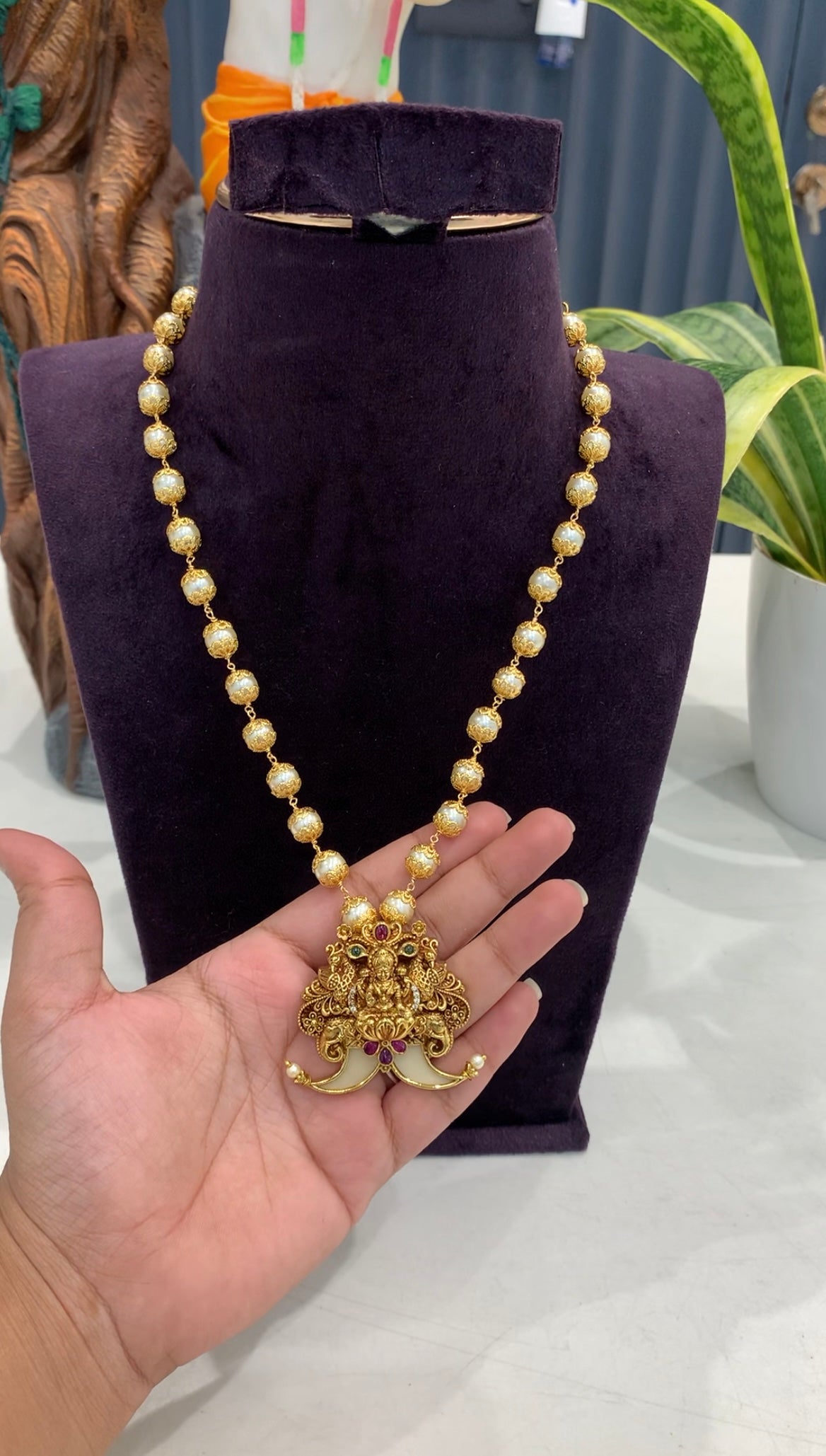 Beautiful Lakshmi devi tiger nali with white pearls mala 18 inchs long