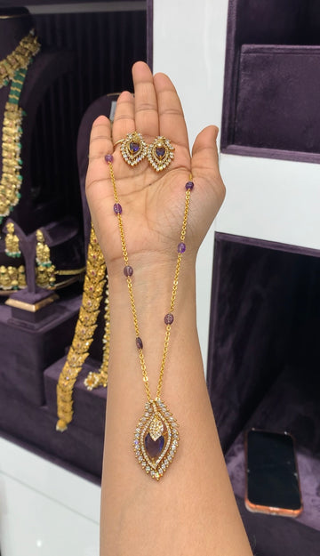 Beautiful purple color pendant set with handmaking Chandraharam chain 18inchs long