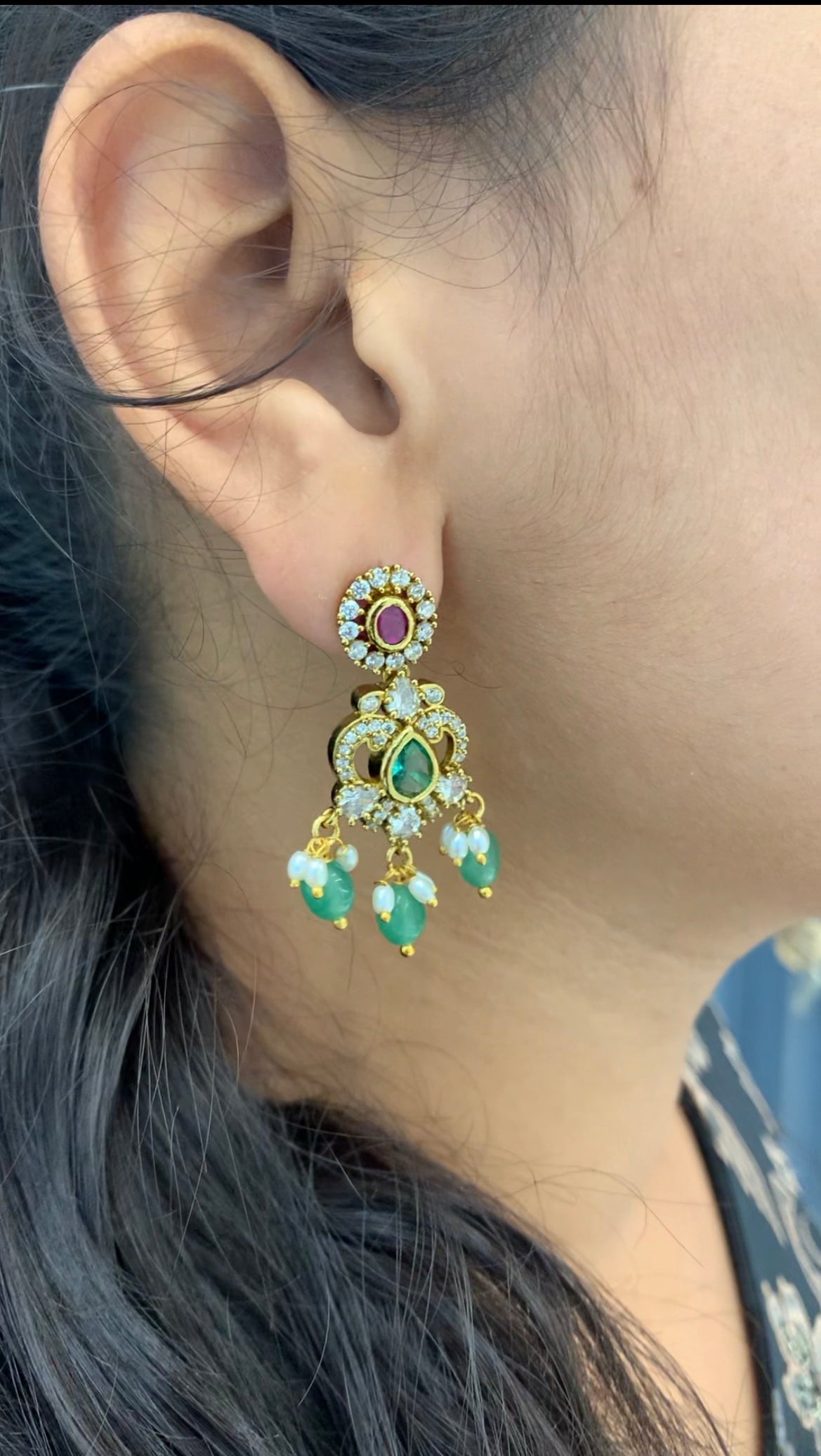 Beautiful CZ stones ear hangings with pushback