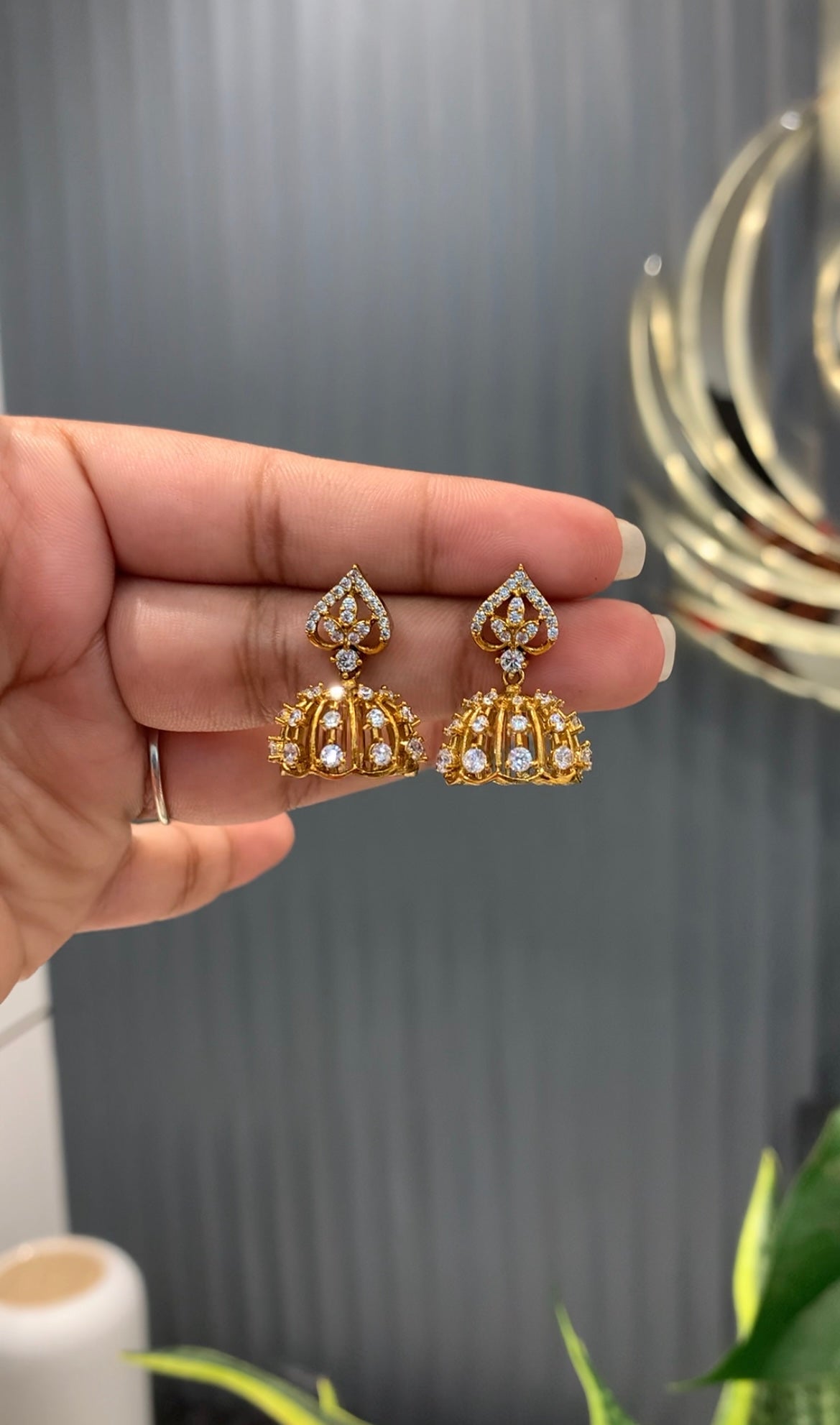 Beautiful diamond replica jumkis with pushback