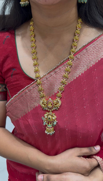 Beautiful jadau kundhan & Lakshmi devi model haram with pushback earrings