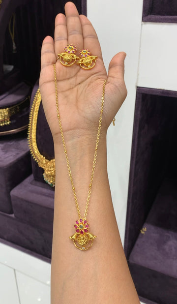 Beautiful pota stone pendant set with chandraharam chain 18 inchs long