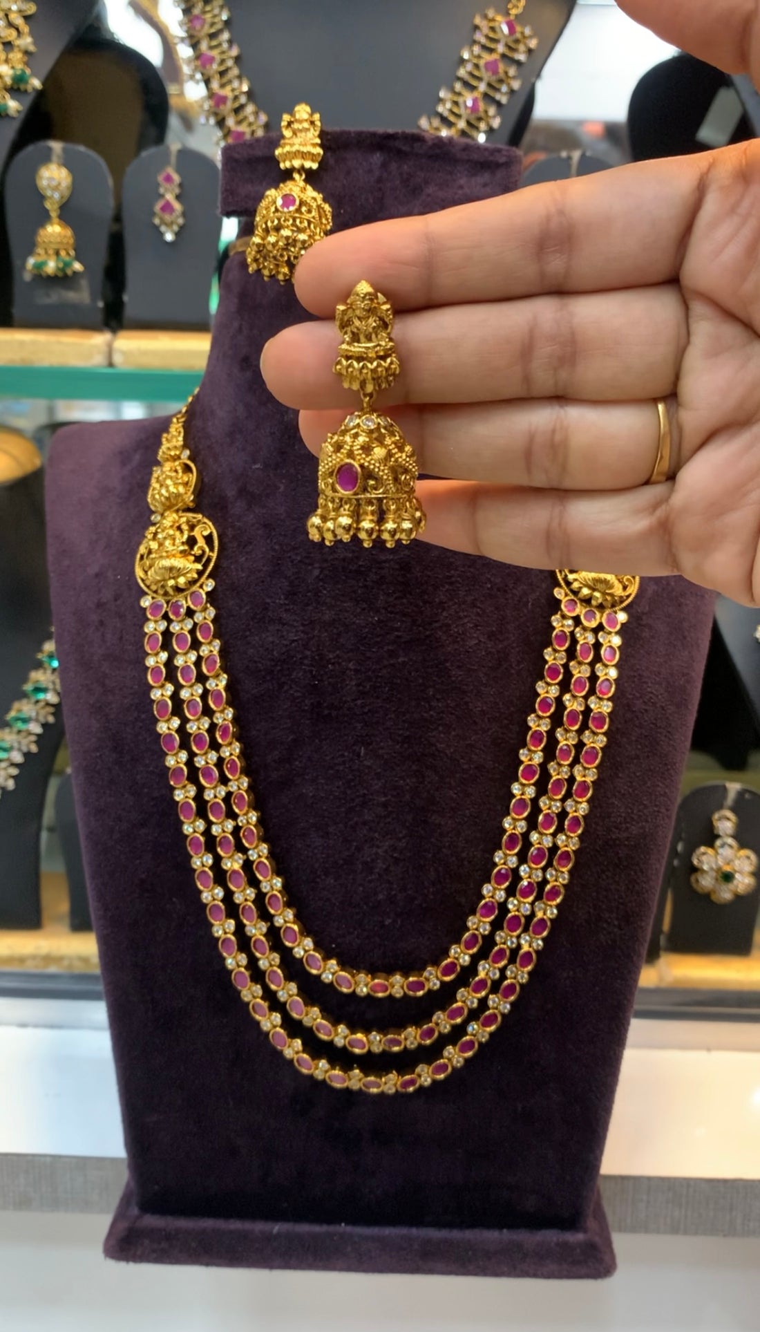Beautiful ruby stone 3 layers mini haram with pushback earrings