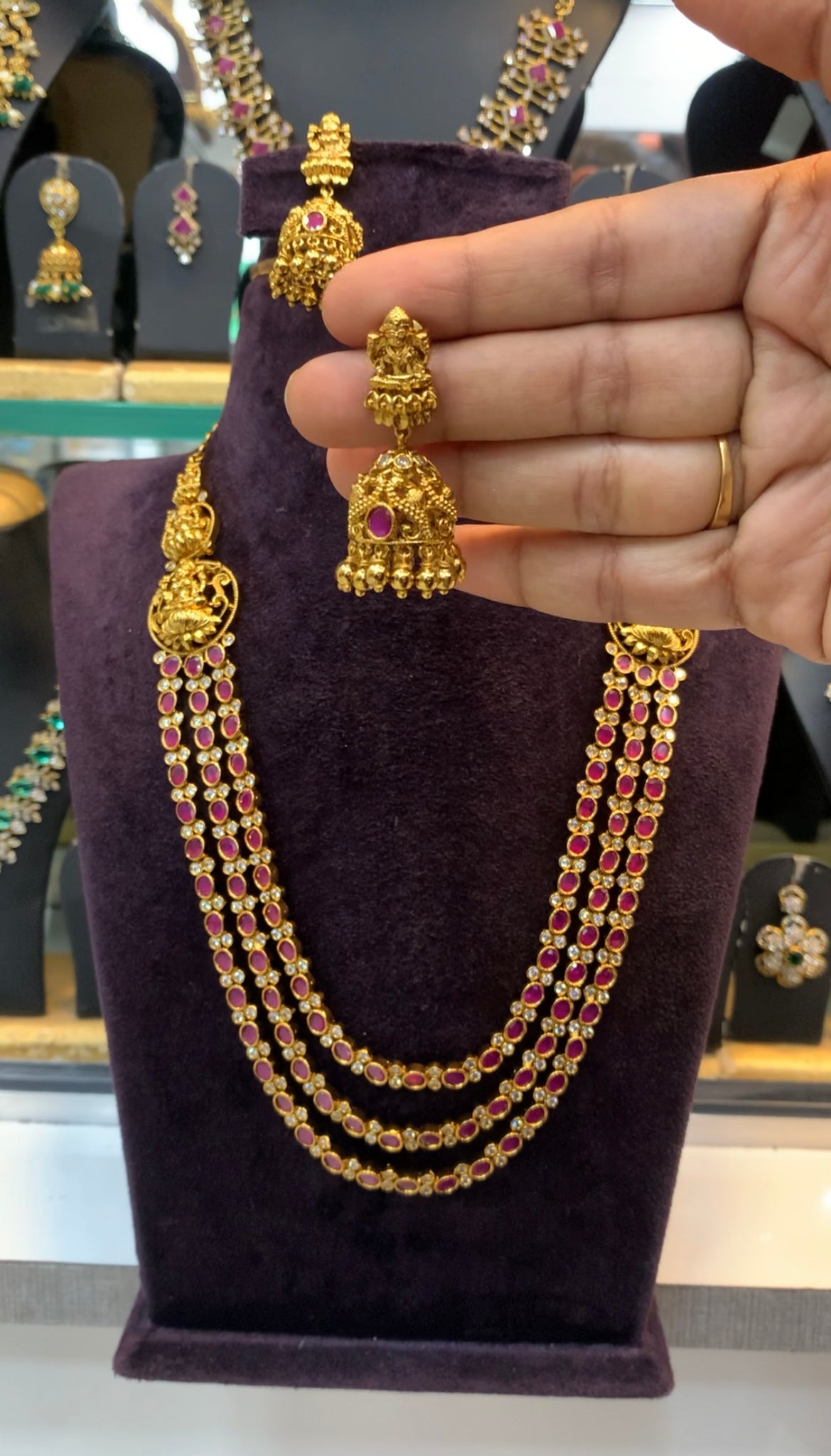 Beautiful ruby stone 3 layers mini haram with pushback earrings