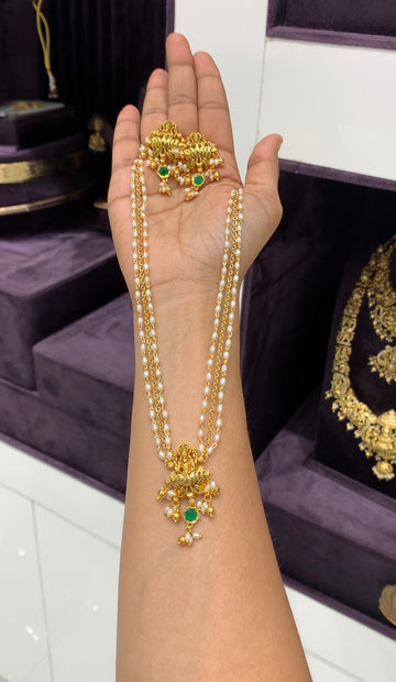 Beautiful Lakshmi devi pendant set with pearls & chandraharam chain 18 inchs long