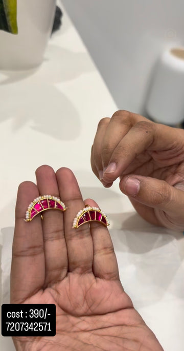 Beautiful jadau kundhan bugadis with pearls finishing