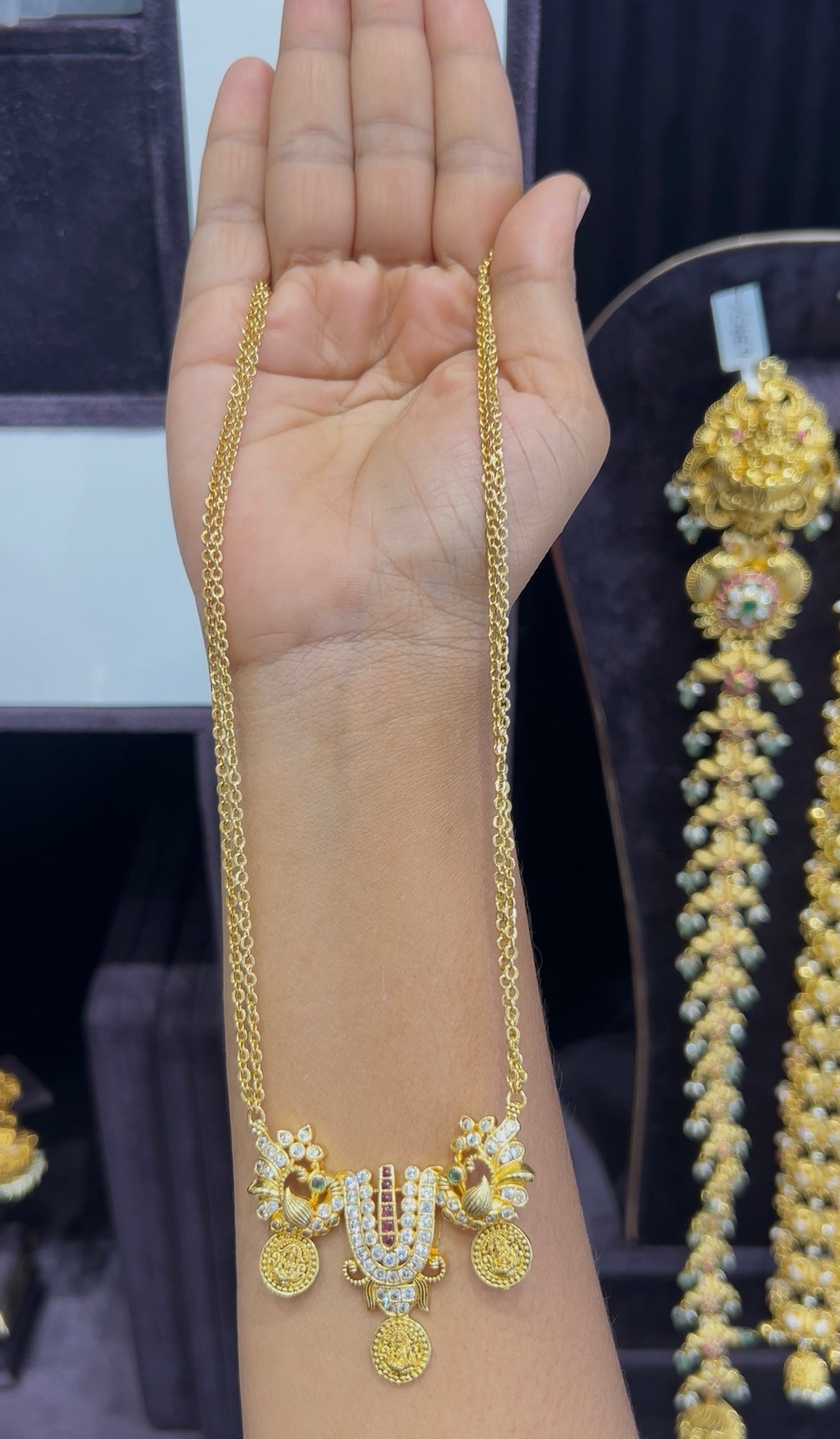 Beautiful Venkateswara swamy  namam pendant with chandraharam chain 18 inchs long