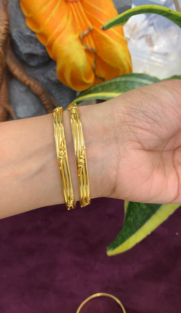 Beautiful dailywear micro plated bangles