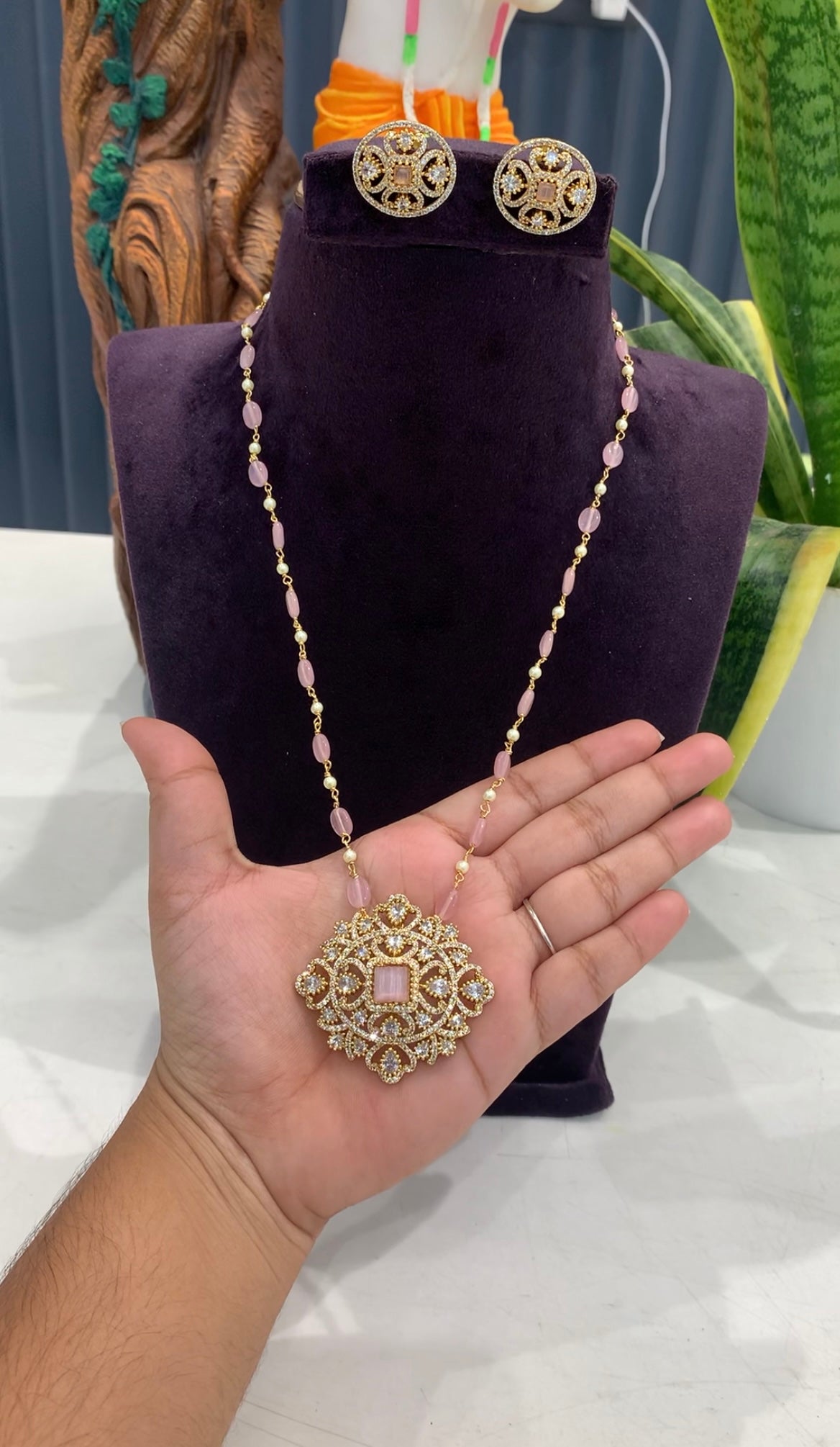 Beautiful  white & pink stones   pendant set with beads mala  24 inchs long