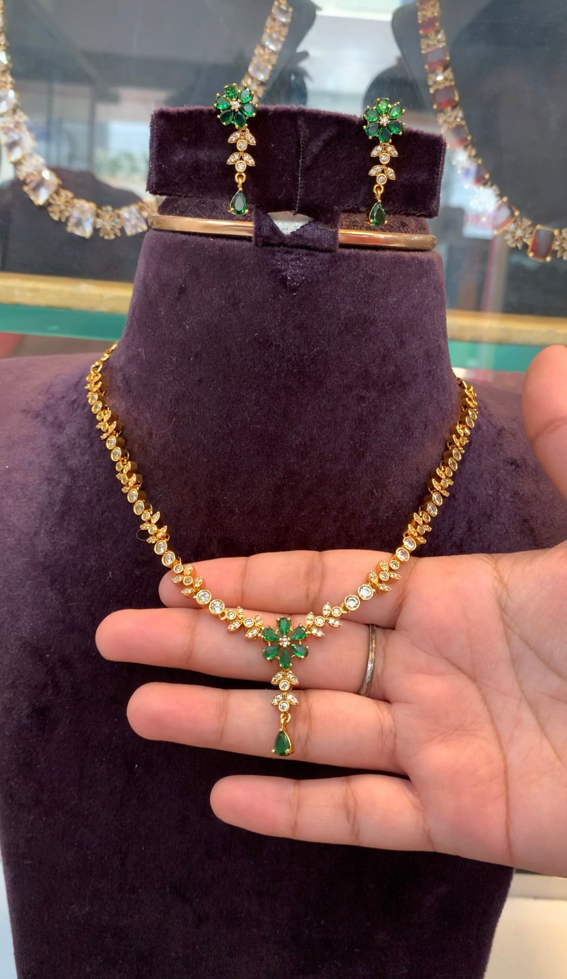 Beautiful simple green & white color CZ stones necklace with pushback earrings