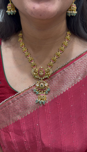 Beautiful jadau kundhan & Lakshmi Devi model necklace with pushback earrings