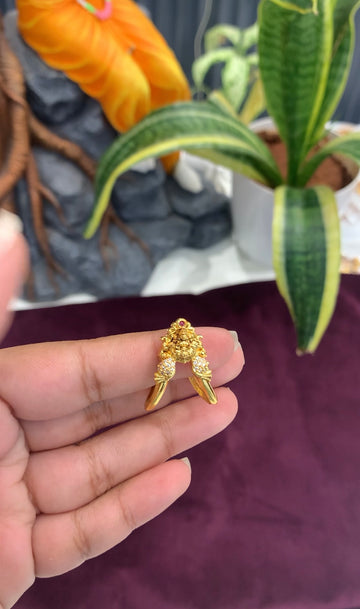 Beautiful Lakshmi devi & peacock design finger ring