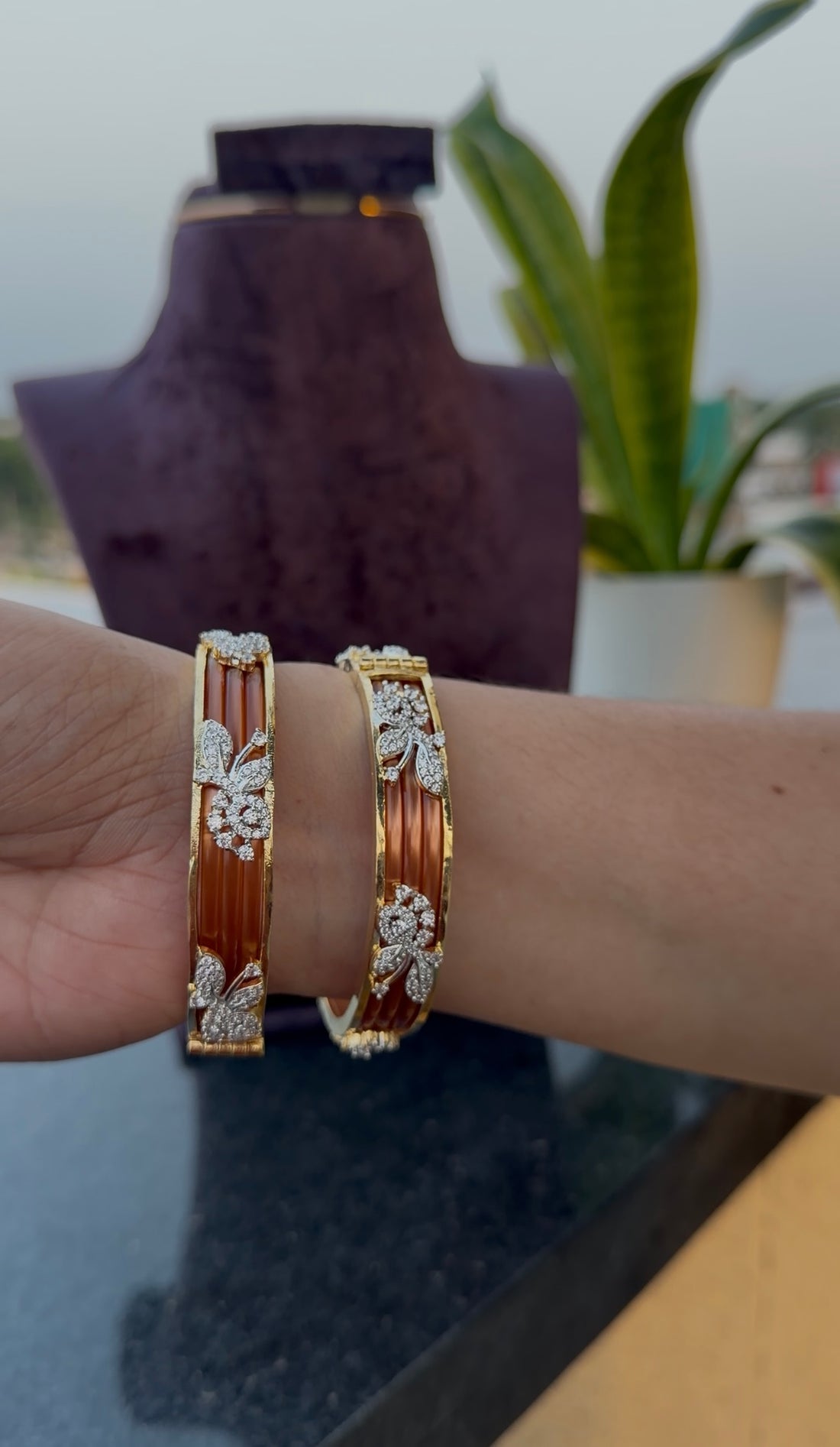 Beautiful GJ polish openable bangle (changable bangles )
