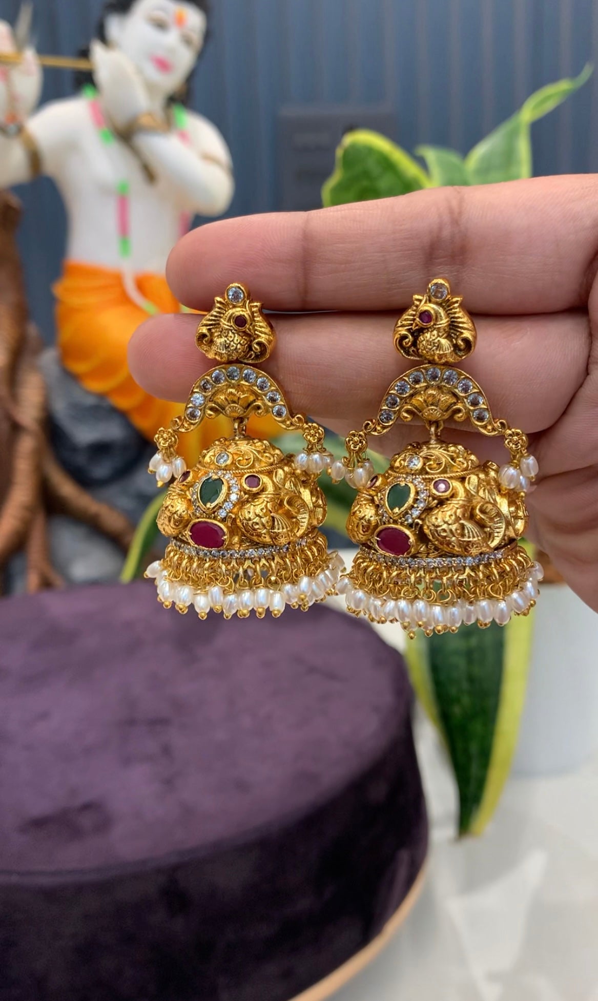 Beautiful peacock design jumkis with pushback