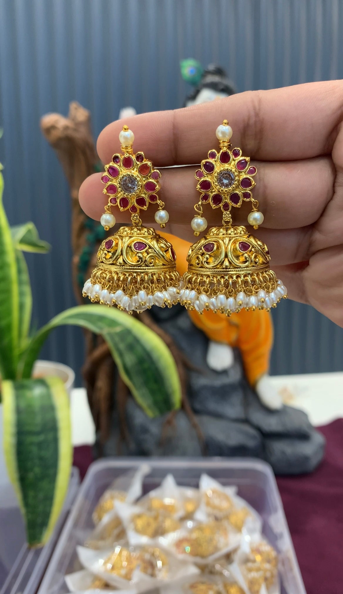 Beautiful pota stone jumkis with pushback